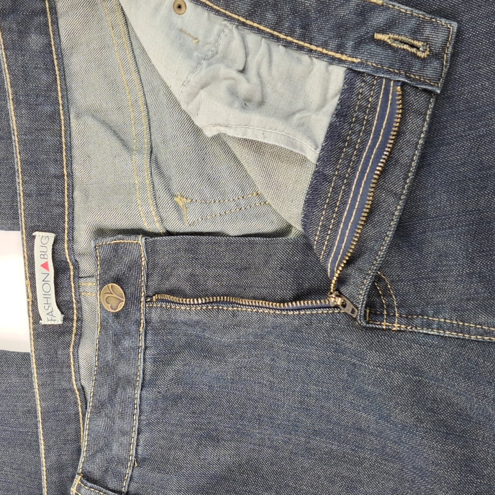 Fashion🔺️Bug Moderately Curvy Dark Wash Wide Leg Blue Jeans Size 22W - Picture 7 of 17